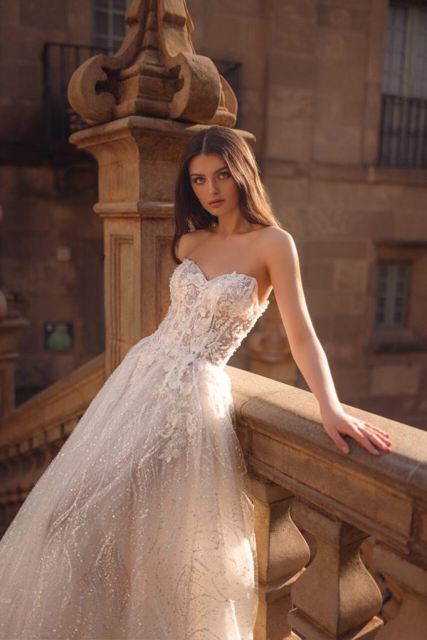 Πριγκιπικό νυφικό με glitter και bolero - Bridal Art